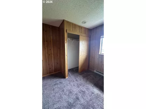 Bedroom - 703 Broadway St, Spray, OR 97874 photo 3 of 4
