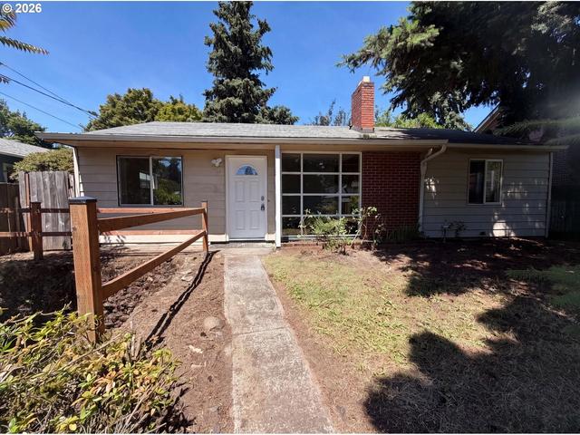 4219 SEllis St, Portland, OR 97206