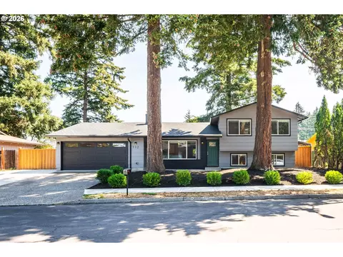 712 NE 195th Ave, Portland, OR 97230