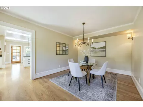 Dining - 1545 Villard St, Eugene, OR 97403 photo 2 of 3