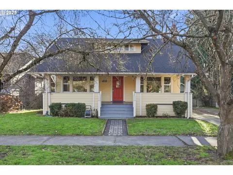 3424 NE Hancock St, Portland, OR 97212