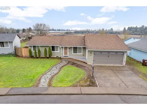 1122 SE Fir Grove Loop, Hillsboro, OR 97123