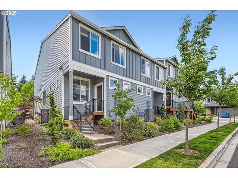 6914 NE 16th Ave, Vancouver, WA 98660
