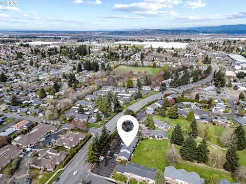 View/Area - 1773 NE 19th St, Gresham, OR 97030 photo 3 of 4