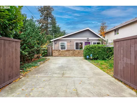 11511 SE Division St, Portland, OR 97266