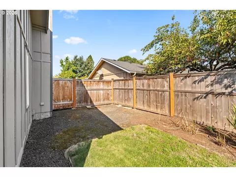 Exterior - 2788 Chad Dr, Eugene, OR 97408 photo 8 of 8