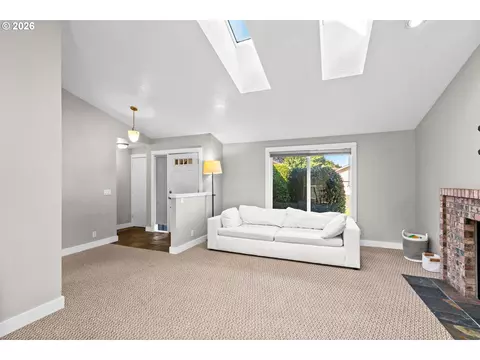 Living - 2788 Chad Dr, Eugene, OR 97408 photo 1 of 4