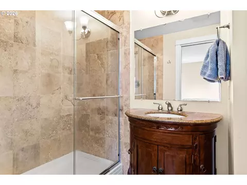Bath - 2788 Chad Dr, Eugene, OR 97408 photo 2 of 2