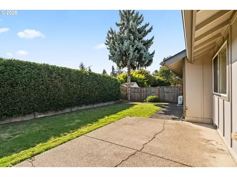 Exterior - 2788 Chad Dr, Eugene, OR 97408 photo 4 of 8