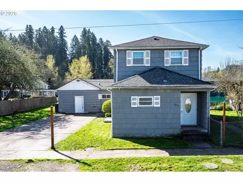 137 Aden St SW, Castle Rock, WA 98611