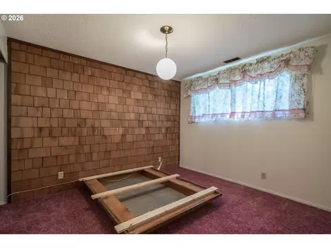 Bedroom - 4072 Normandy Way, Eugene, OR 97405 photo 5 of 5
