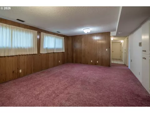 Living - 4072 Normandy Way, Eugene, OR 97405 photo 5 of 6