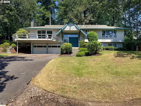 Exterior - 4072 Normandy Way, Eugene, OR 97405 photo 3 of 11