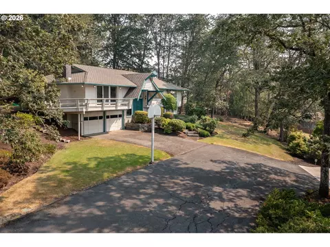 Exterior - 4072 Normandy Way, Eugene, OR 97405 photo 2 of 11
