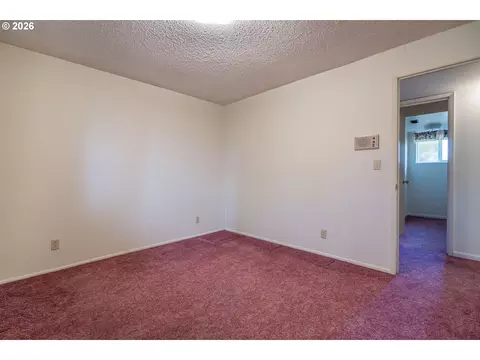 Bedroom - 4072 Normandy Way, Eugene, OR 97405 photo 4 of 5