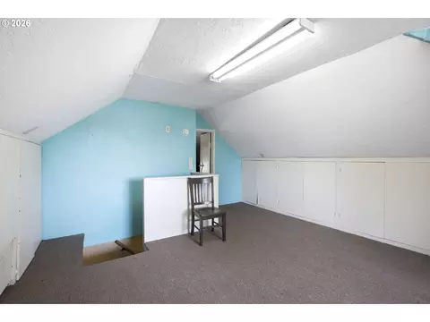 Other - 5323 SE 13th Ct, Gresham, OR 97080 photo 7 of 9