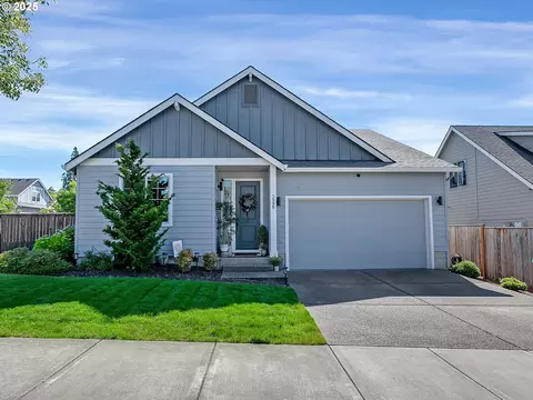3990 N Grace Dr, Newberg, OR 97132