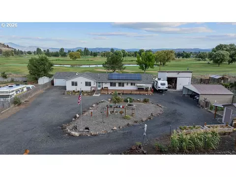 969 SW Crestview Rd, Prineville, OR 97754