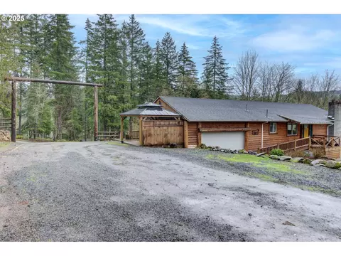 30907 S Grays Hill Rd, Colton, OR 97017