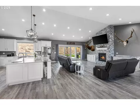 Other - 417 SW Quinney Pl, Pendleton, OR 97801 photo 2 of 16