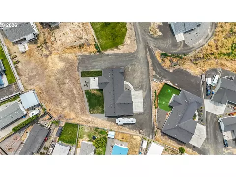 View/Area - 417 SW Quinney Pl, Pendleton, OR 97801 photo 1 of 1