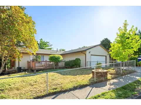1466 SW 5th Pl, Gresham, OR 97080