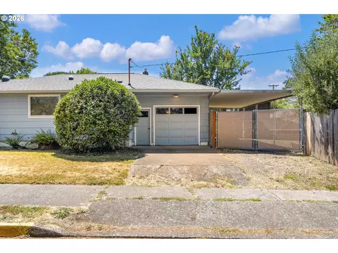 Exterior - 2810 Harris St, Eugene, OR 97405 photo 7 of 8