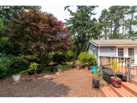 Exterior - 4792 Rhododendron Loop, Florence, OR 97439 photo 12 of 12