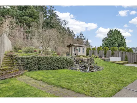 Exterior - 163 SW Sandlewood Loop, Gresham, OR 97030 photo 5 of 13