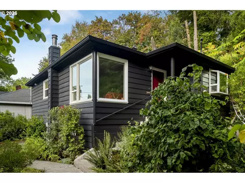 904 NE 67th Ave, Portland, OR 97213