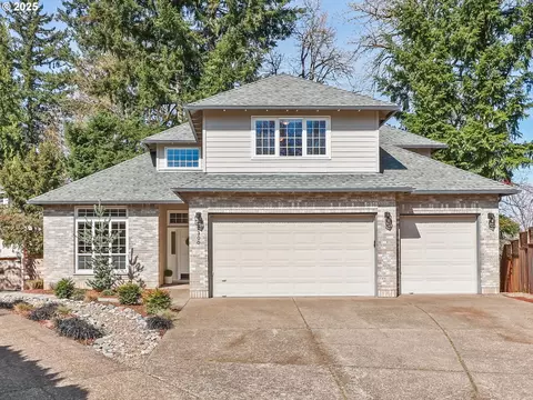 2300 Michael Dr, West Linn, OR 97068