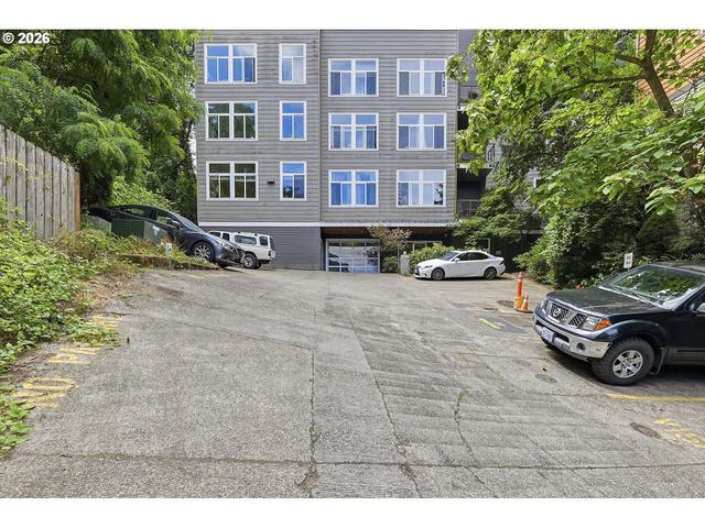 1910 SW 18th Ave, Portland, OR 97201