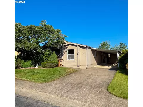 3355 N Delta Hwy #13, Eugene, OR 97408