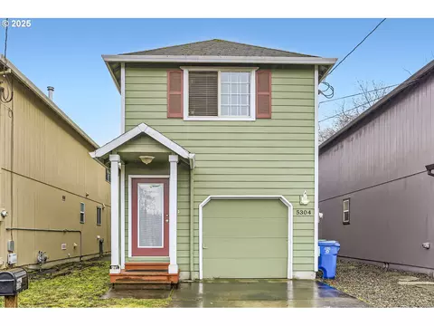 5304 SE Knapp St, Portland, OR 97206