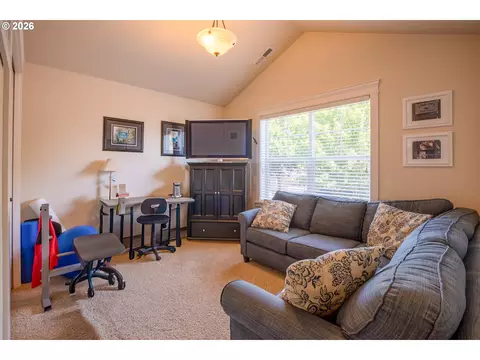 2552 Crowther Dr, Eugene, OR 97404 photo 22