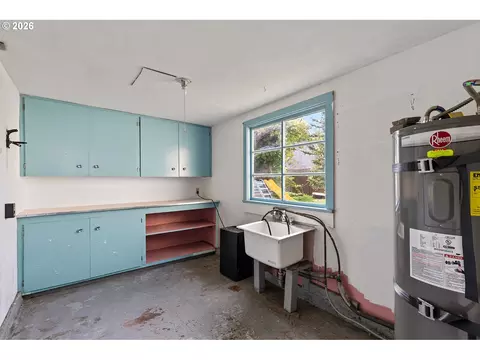 Other - 509 Spruce St, Ilwaco, WA 98624 photo 9 of 10
