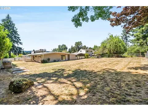 Exterior - 1421 Harvard Ave, Gladstone, OR 97027 photo 6 of 8