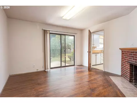 Living - 3775 Harlow Rd, Eugene, OR 97401 photo 5 of 5