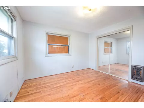 Bedroom - 3775 Harlow Rd, Eugene, OR 97401 photo 1 of 3