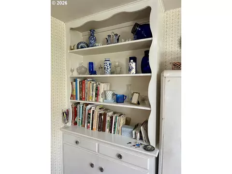 Other - 1470 Queens Way, Eugene, OR 97401 photo 5 of 6