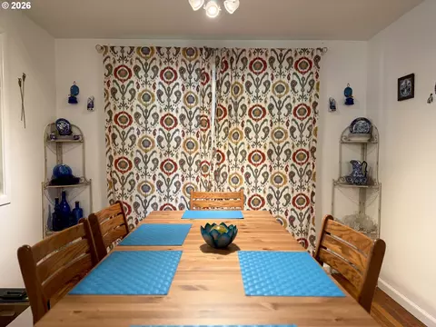 Dining - 1470 Queens Way, Eugene, OR 97401 photo 1 of 1