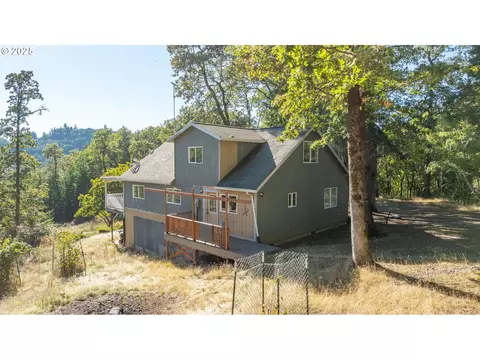 9750 SW Red Alder Rd, Mcminnville, OR 97128