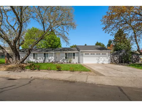 3265 NE Lincoln St, Hillsboro, OR 97124
