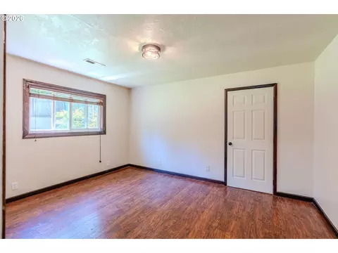 Bedroom - 4503 SE 282nd Ave, Gresham, OR 97080 photo 1 of 9
