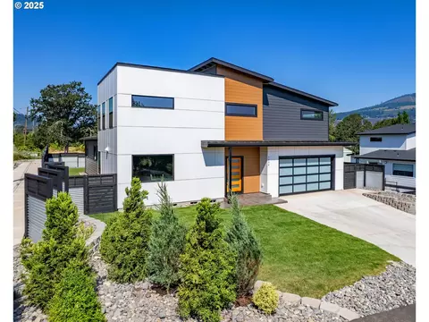 3854 May St, Hood River, OR 97031