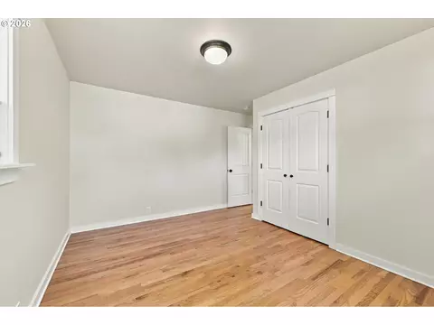 Bedroom - 21932 SE Ash St, Gresham, OR 97030 photo 4 of 6