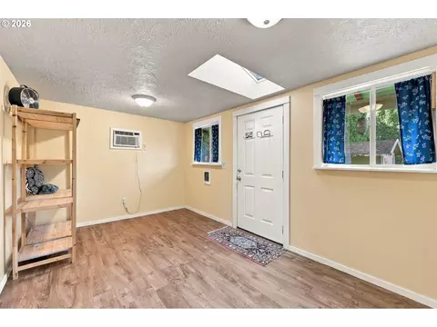 Other - 21932 SE Ash St, Gresham, OR 97030 photo 10 of 14
