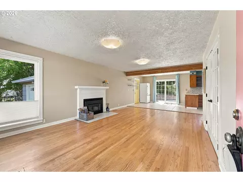 Living - 21932 SE Ash St, Gresham, OR 97030 photo 1 of 2