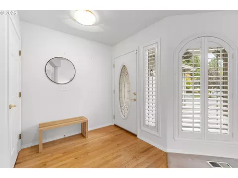 Entry Way - 1251 SE Glacier Ln, Gresham, OR 97080 photo 1 of 1