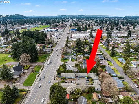 View/Area - 18635 SE Division St, Gresham, OR 97030 photo 6 of 15